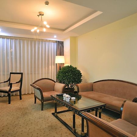 Uiles Hotel Hohhot Extérieur photo